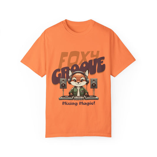 Foxy Groove T-Shirt, Fun DJ Shirt, Unisex Music Tee, Gift for Music Lovers, Festival Apparel, Party Shirt