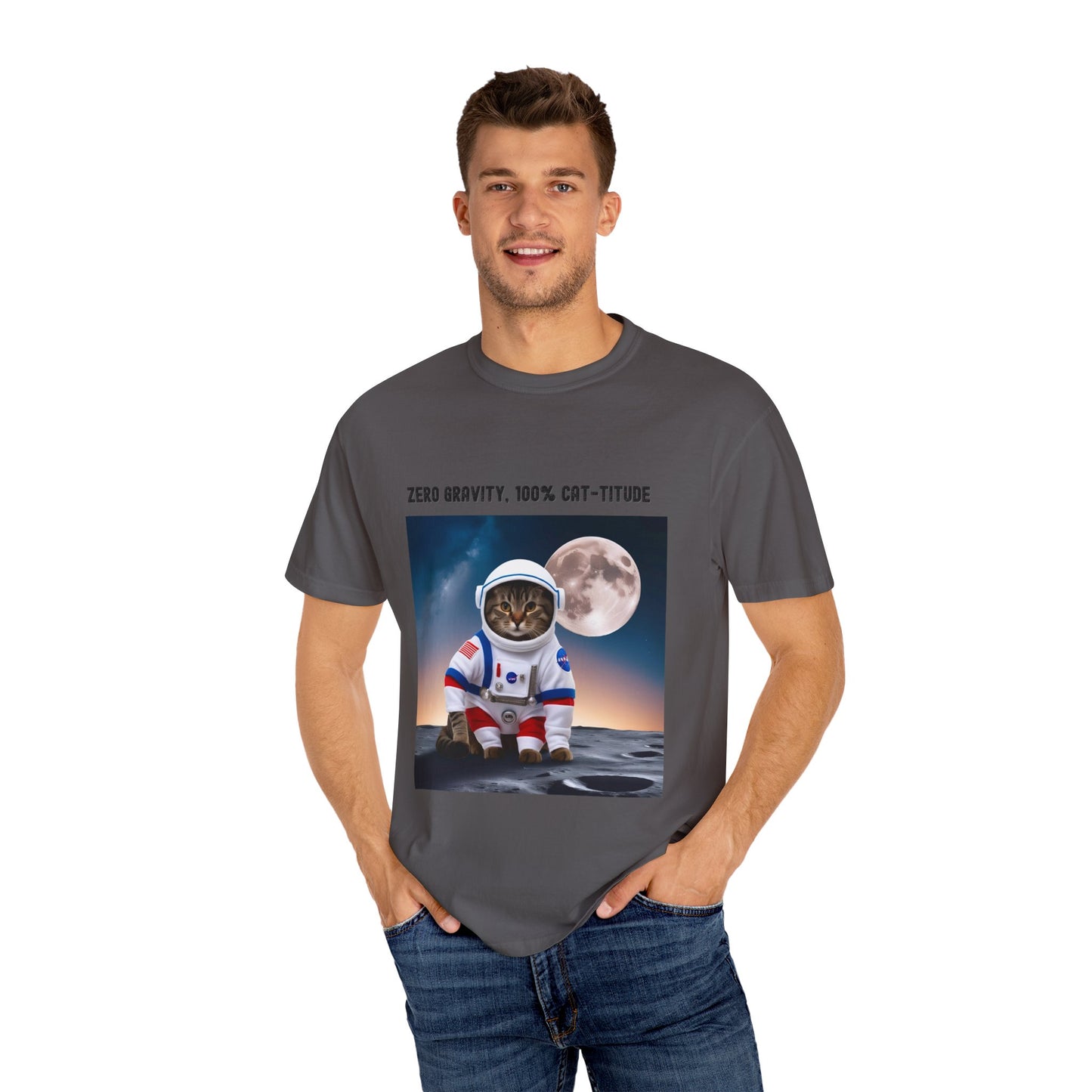 Astronaut Cat T-shirt, Fun Gift for Cat Lovers, Unisex Tee for Space Enthusiasts, Cute Pet Shirt for Birthdays