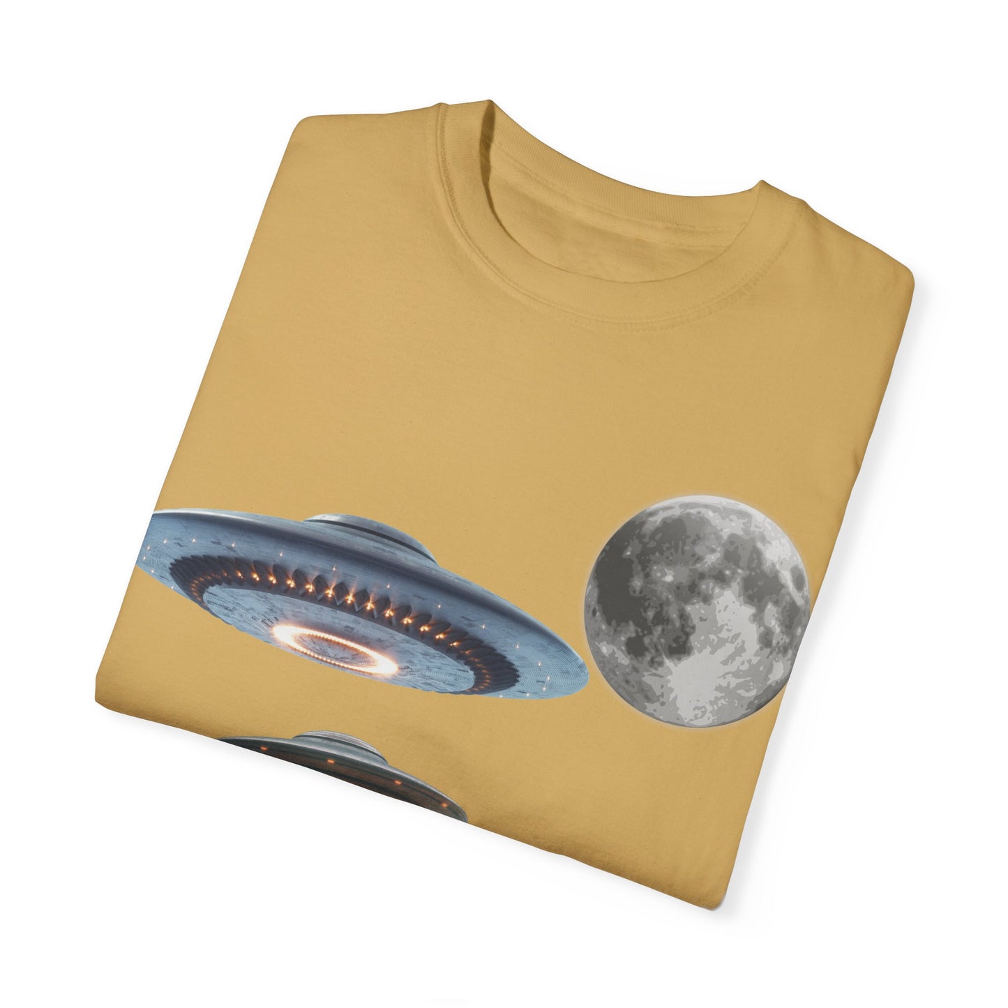 Whimsical Cat & UFO T-Shirt, Fun Unisex Tee for Cat Lovers, Space Enthusiasts, Gift for Birthdays, Halloween, and Pet Parties